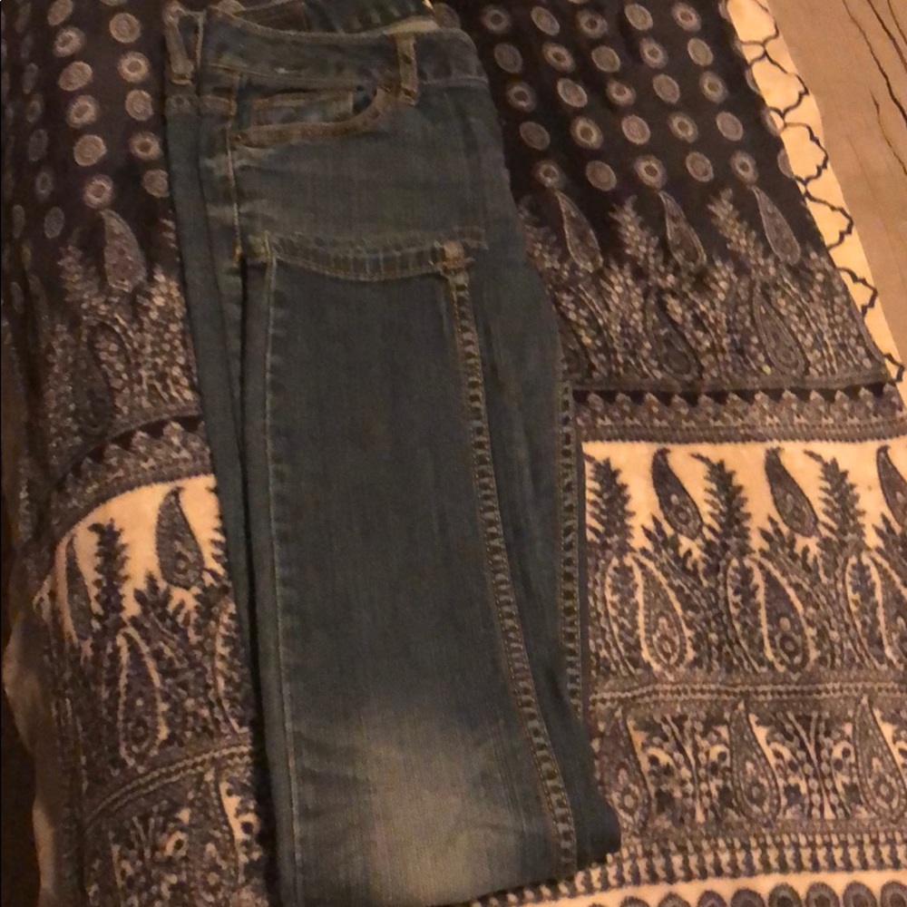 Aeropostale skinny jeans.